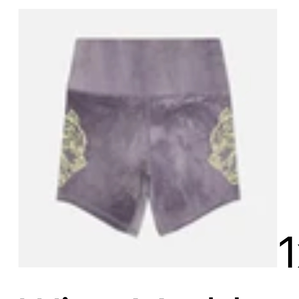 New with Tags darc sport she wolf training shorts